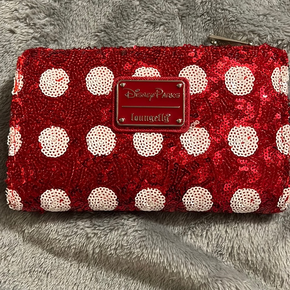 Minnie Mouse Loungefly wallet